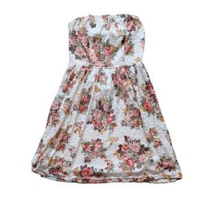 Floral strapless dress